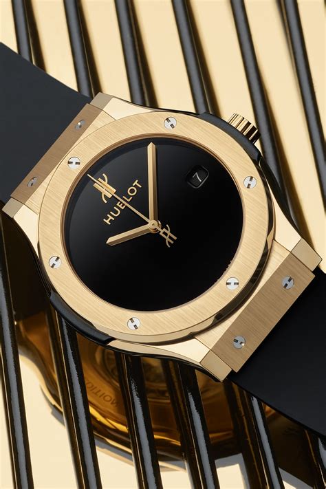 The new Hublot Classic Fusion revives the iconic 1980 original